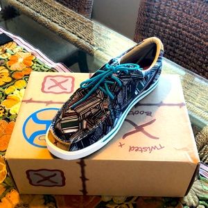TWISTED X HOOEY LOAFERS SZ 8 women’s NIB